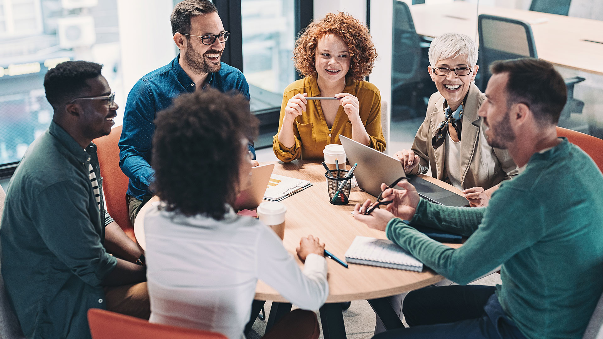 Remove payroll complexity to combine powerful global payroll technology